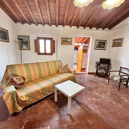 La Casina Di Raffa Appartement Livorno Buitenkant foto