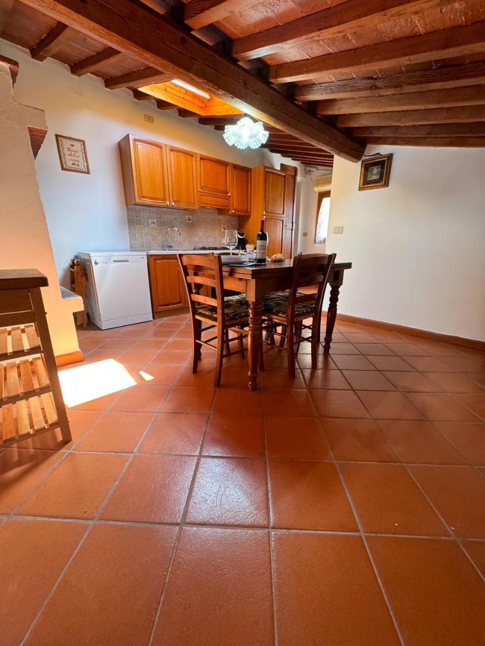 La Casina Di Raffa Appartement Livorno Buitenkant foto