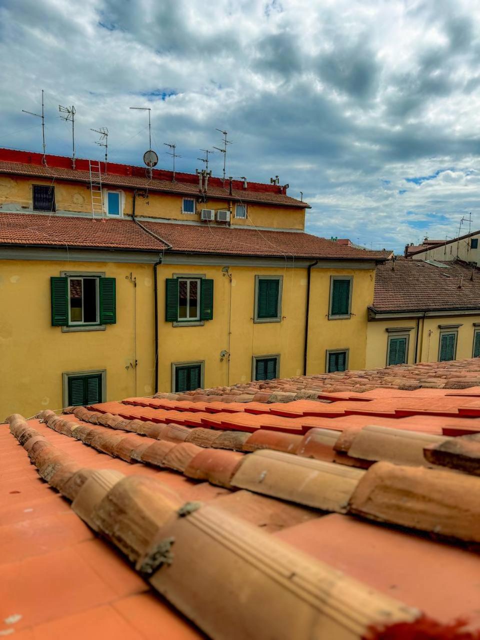 La Casina Di Raffa Appartement Livorno Buitenkant foto